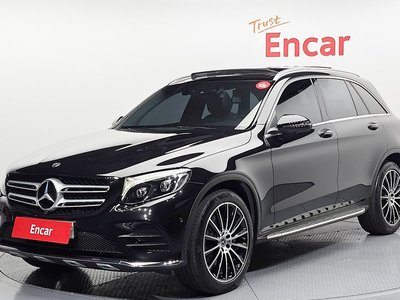 MERCEDES-BENZ GLC