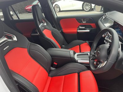 MERCEDES-BENZ GLA AMG - 8