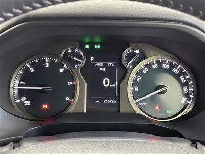 TOYOTA LAND CRUISER - 9