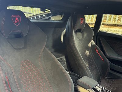 LAMBORGHINI HURACAN - 5