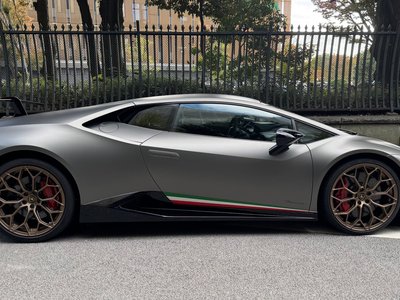 LAMBORGHINI HURACAN - 2
