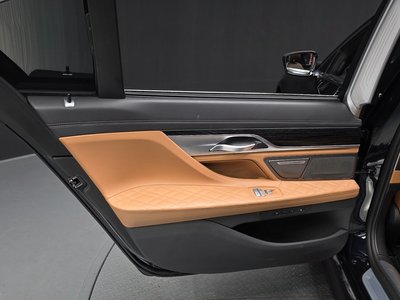 صورة مصغرة 15 لـ 2021 BMW 7 SERIES