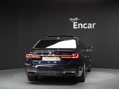 BMW 7 SERIES - 4