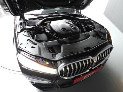 BMW 7 SERIES - 7
