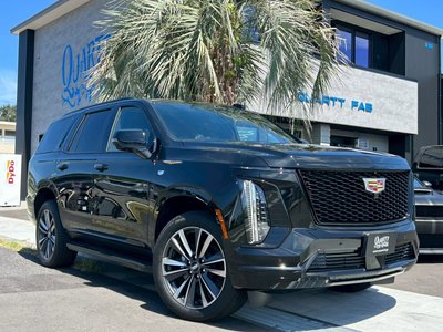 CADILLAC ESCALADE - 1