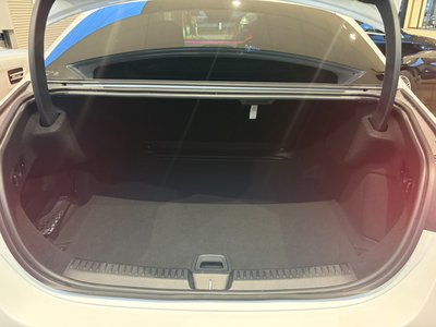 صورة مصغرة 45 لـ 2026 Mercedes-BENZ E-CLASS