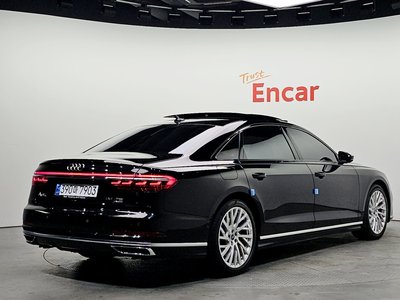 AUDI A8 - 3