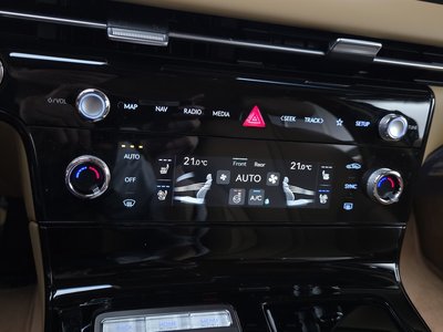 2024 Genesis G80 (RG3) thumbnail 22