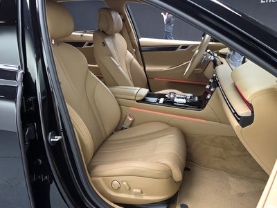 2024 Genesis G80 (RG3) thumbnail 17