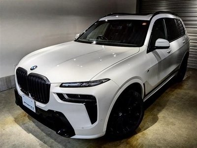 صورة 1 لـ 2023 BMW BMW(X7)