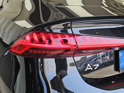 صورة 10 لـ 2025 AUDI A7