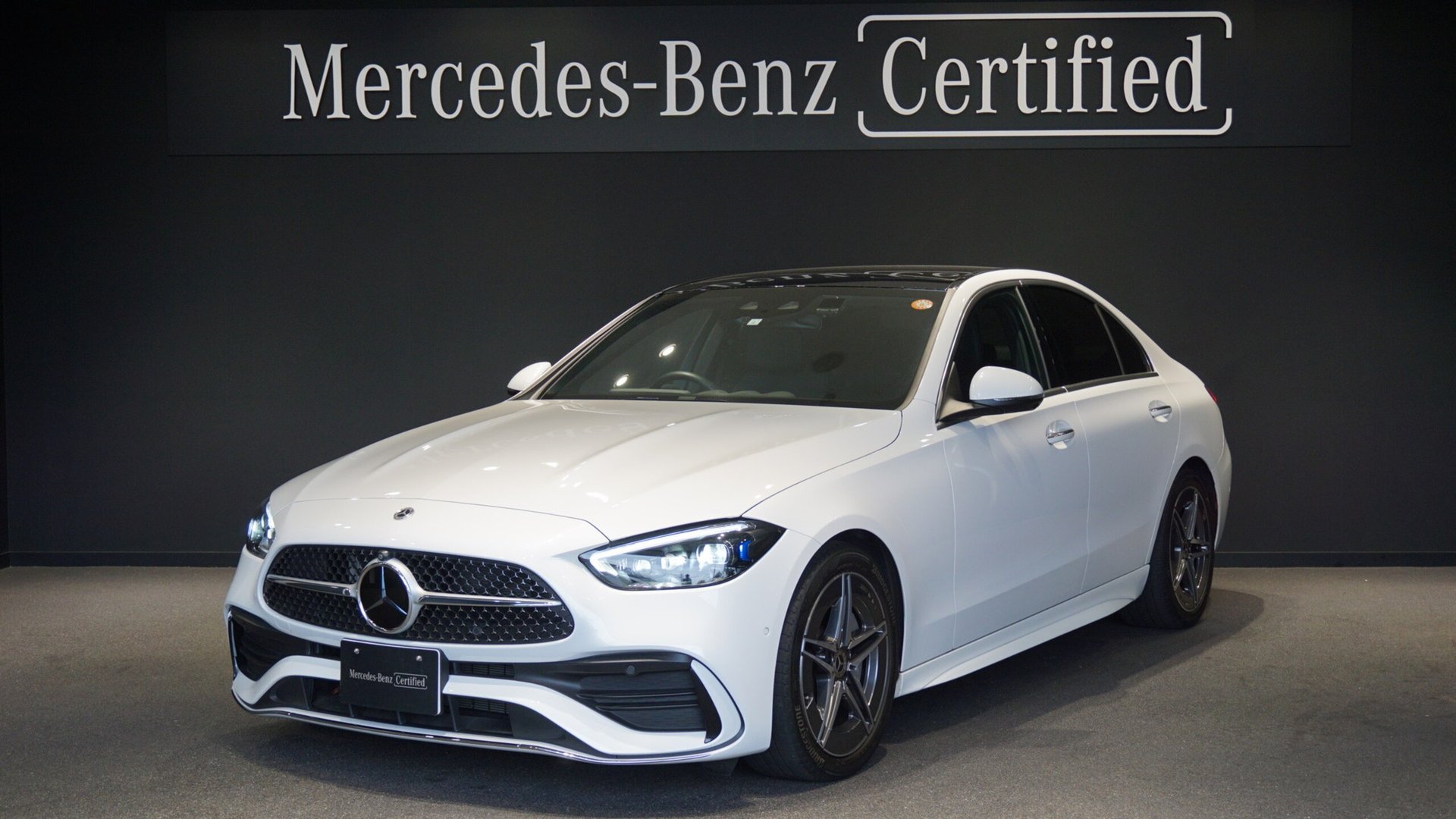 MERCEDES-BENZ C-CLASS - View 1