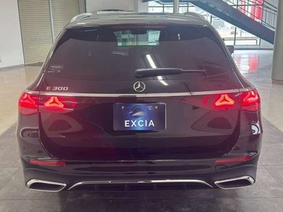 MERCEDES-BENZ E-CLASS - 6