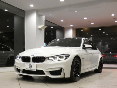 BMW M3 SEDAN - 4