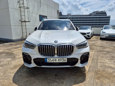 صورة 2 لـ 2021 BMW X5