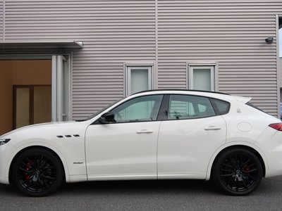 صورة مصغرة 11 لـ 2020 Maserati LEVANTE
