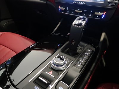صورة مصغرة 32 لـ 2020 Maserati LEVANTE