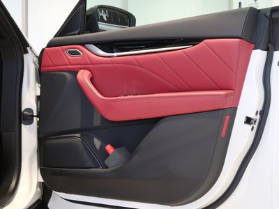 صورة مصغرة 17 لـ 2020 Maserati LEVANTE