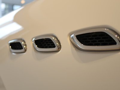 صورة مصغرة 14 لـ 2020 Maserati LEVANTE