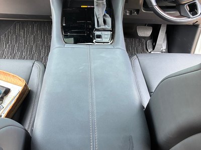 2024 Toyota ALPHARD — миниатюра 13