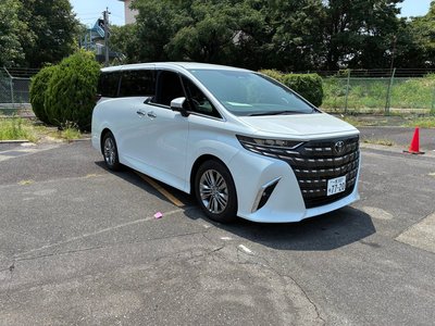 2024 Toyota ALPHARD — фото 3