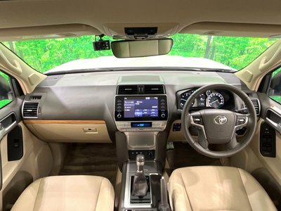 TOYOTA LAND CRUISER PRADO - 2