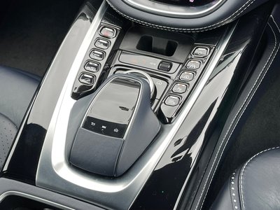صورة مصغرة 25 لـ 2021 Aston Martin DBX