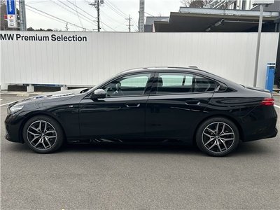 BMW 5 SERIES - 6