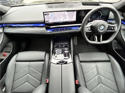 BMW 5 SERIES - 3