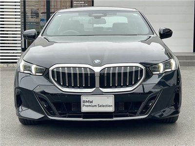 BMW 5 SERIES - 4