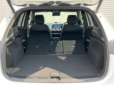 2025 Mercedes-BENZ GLA 缩略图 42