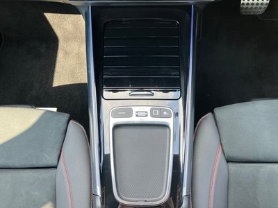 2025 Mercedes-BENZ GLA 缩略图 31