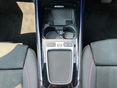 2025 Mercedes-BENZ GLA 缩略图 32