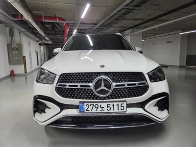2025 Mercedes-BENZ GLE 照片 2