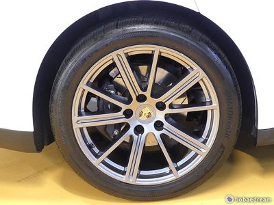 صورة 6 لـ 2024 Porsche PANAMERA