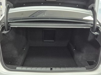 صورة مصغرة 17 لـ 2026 BMW 7 SERIES