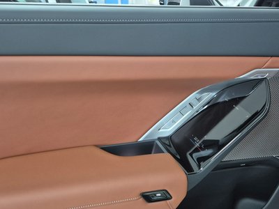 صورة مصغرة 14 لـ 2026 BMW 7 SERIES