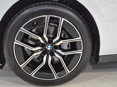2026 BMW 7 SERIES photo 6