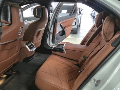 صورة مصغرة 11 لـ 2026 BMW 7 SERIES