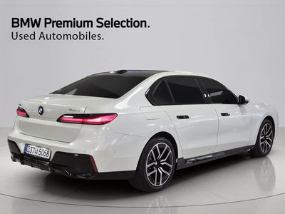 2026 BMW 7 SERIES photo 5