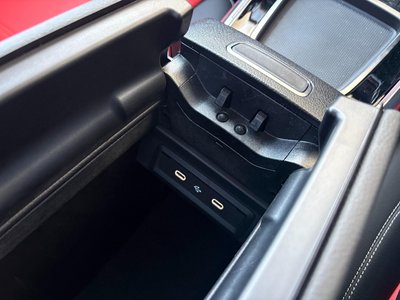 صورة مصغرة 82 لـ 2025 Mercedes-BENZ GLB AMG