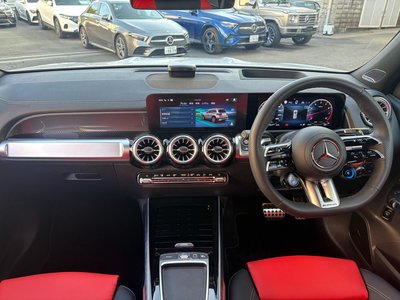 صورة مصغرة 29 لـ 2025 Mercedes-BENZ GLB AMG
