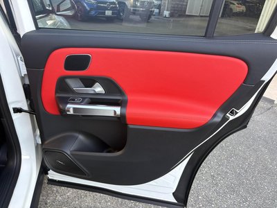 صورة مصغرة 105 لـ 2025 Mercedes-BENZ GLB AMG