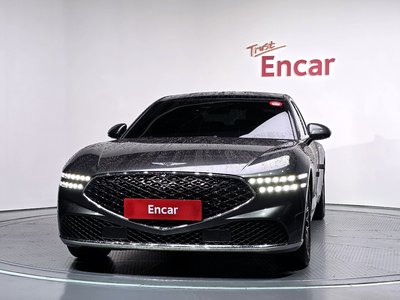 صورة 2 لـ 2022 Genesis G90 (RS4)