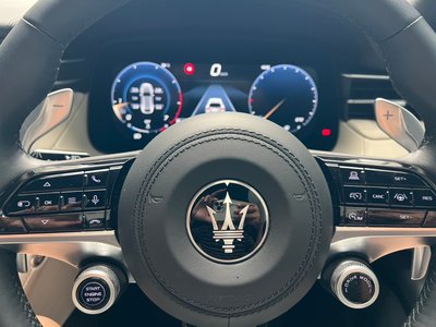 صورة 15 لـ 2023 Maserati GRECALE