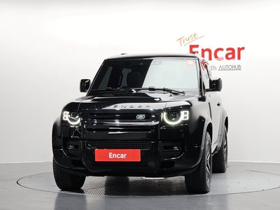 LAND ROVER DEFENDER - 2