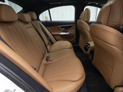 MERCEDES-BENZ E-CLASS - 10