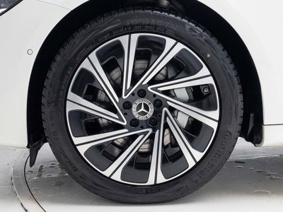 MERCEDES-BENZ E-CLASS - 6
