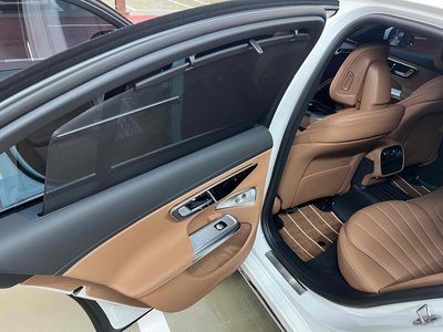 MERCEDES-BENZ E-CLASS - 6