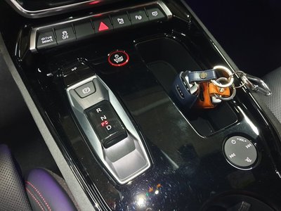 AUDI RS E-TRON GT - 9